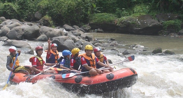 rafting-anak-panti-muh-temanggung